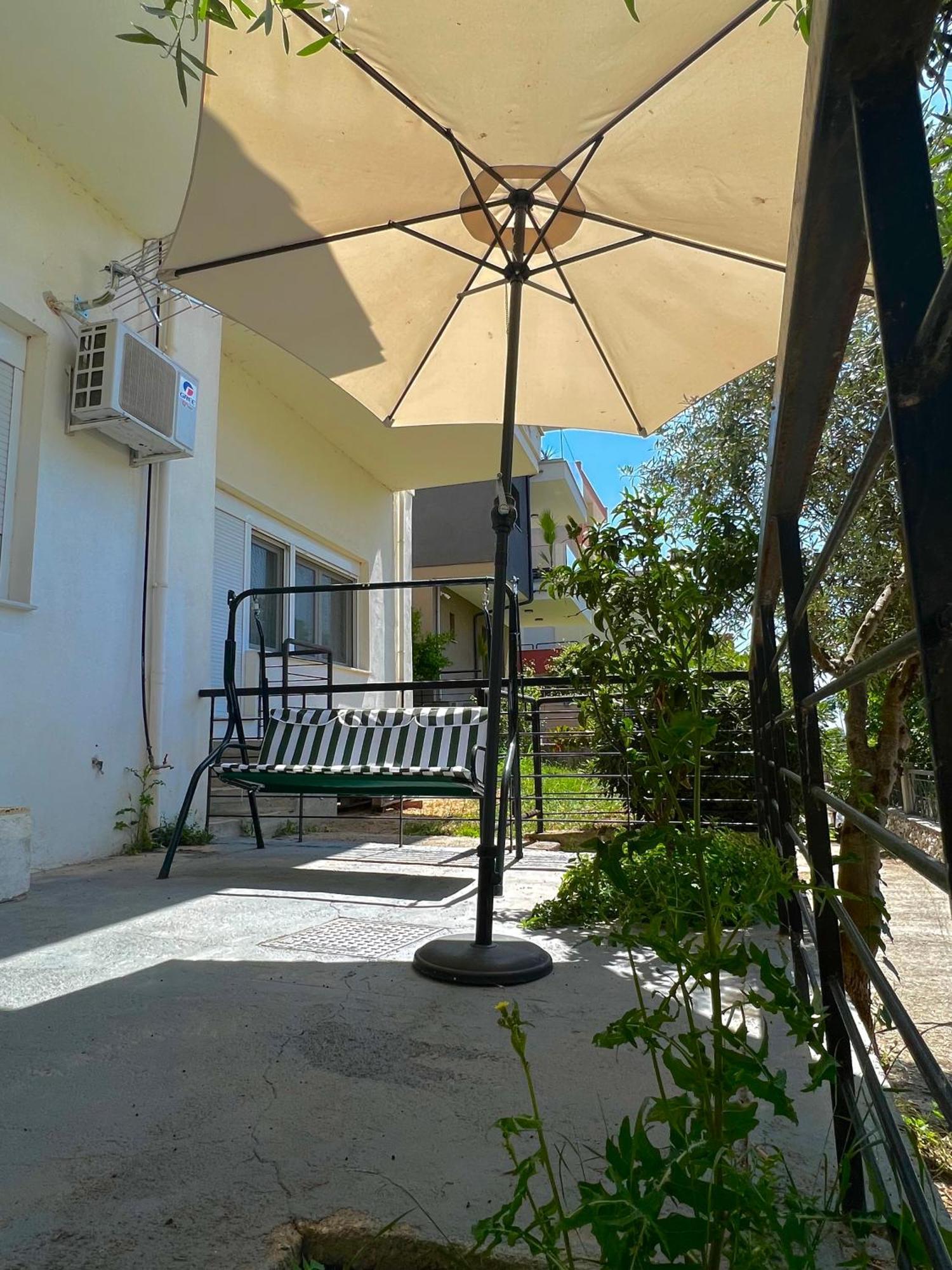 Kalamitsa Apartment By The Beach Кавала Екстериор снимка